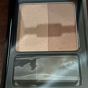 2 COMPACTS, BRONZING POWDERS, ELIZABETH ARDEN, SEVERAL COLOURS (SEE LIST),